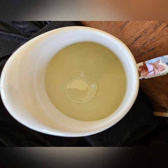 Mackenzie Childs Flower Market White Drink Pitcher - Picture 6 of 10